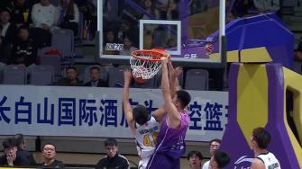 [咪咕全场集锦] 🏀北控7人上双51分大胜送四川4连败 贾尔斯26+12 廖三宁13+7